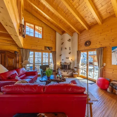 4br Chalet 2km From Tzoumaz Ski Lifts - 4 Vallees Ski Area - What'app - 0034-635-520-036 - For Reservations! Villa